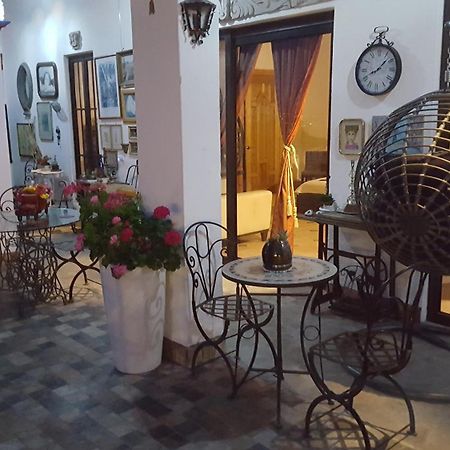 La Casona Azul Bed N Breakfast Santa Rosa de Jauregui Buitenkant foto
