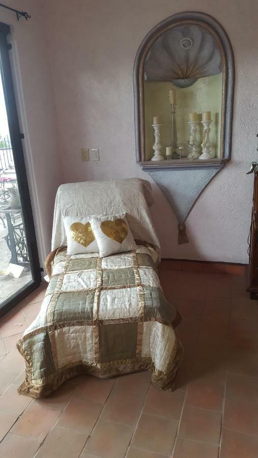 La Casona Azul Bed N Breakfast Santa Rosa de Jauregui Buitenkant foto